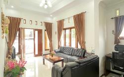 Tepi Sawah Syariah Homestay