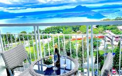 Tagaytay Taal view with balcony by cattitude