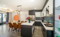 3-bedrooms Monarchy apartment swing pool Da Nang