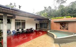 Greenspun homestay