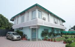   Kuyal Corbett Resort