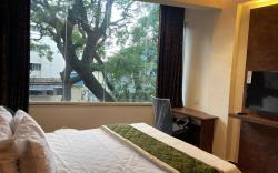 The Taaj Inn