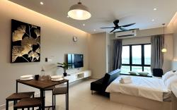 University Cyberjaya Studio 4 Pax