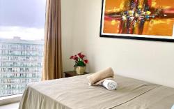 JE Havens Staycation 906