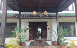 Rumah nuansa keraton