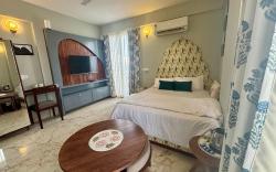 Rawat stays-feel homely