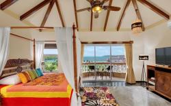 Near TAJ HÔTEL Dona Paula 6BHK Boutique Stay