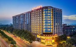 Vienna Hotel Jiujiang Binjiang East Road Pipa Pavilion