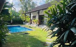 Wiryaroja Guest House