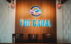 The Canal Homestay 