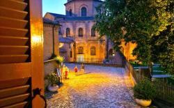 DOMUS GALLA PLACIDIA -superlative view 50m UNESCO 