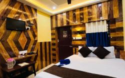 HOTEL HOLIDAY HOME