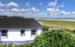 Serene waterview Retreat 2 bedrooms in Mnkebude, Germany