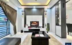 AuroraSuite. Nusa Sentral @4BR 12Pax NearLegoland