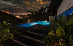 Holidays Garden Resort