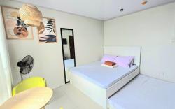 Grand View Condo near Burnham by Dei Gratia