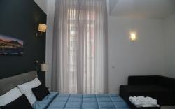 Appartamenti Resta Cu Mme a Chiaia