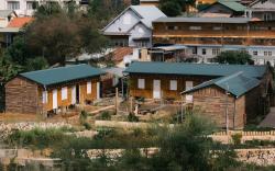 Nhà Ba Gian Homestay Đà Lạt