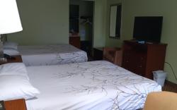 Americana Inn