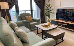 Comfy Seaview 3BRunit at R&F Seine Region by ANJU