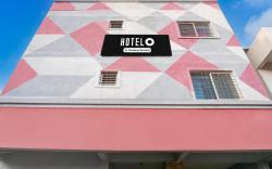 Super Hotel O Dhanori Near Pune Airport