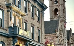 The Port Hotel /Book Direct
