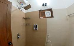 Makam Holiday Home
