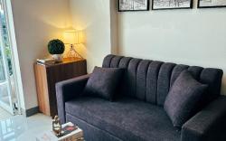 1BR Penthouse, Hi-speed Wifi w/ Balcony & Netflix