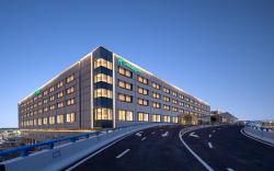 Holiday Inn Shanghai Pudong Airport By IHG