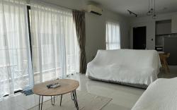 Danga Bay Coastal Serenity 3BR  6Pax w Balcony