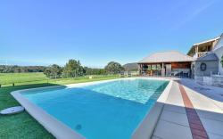 Overflow Downs-Riverside Acreage