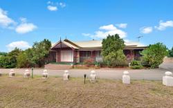 King Retreat Estate - close proximity to Bimbadgen and Hope Estate concerts