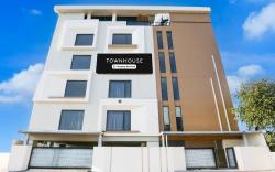 Super Townhouse ISBT Dehradun