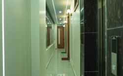 Deep palace inn
