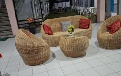 Tropical Place Hotel by RedDoorz
