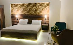 Tulip Hotel & Apartments