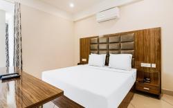 Super Townhouse Edassery Resort