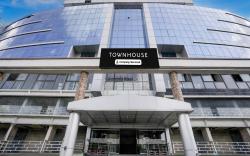 Super Townhouse Bharuch Near Railway Station Formerly Hotel Kohinoor