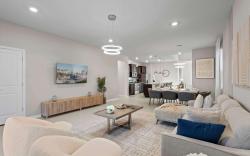 Chic 7Bed with private pool, theme bedrooms