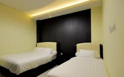 deKOST MADIUN
