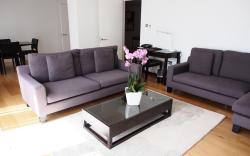 Monarch House Serviced Apartments