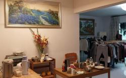 YOYO LYNNE HOMESTAY