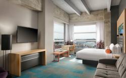 Aloft Miami Airport