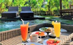 Three Gold Luxury Private Villas