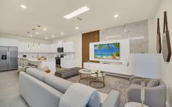 Chic 10BR Retreat with Themed Rooms & Pool