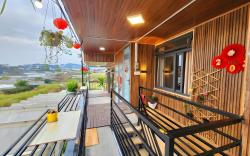 Xom nha la homestay