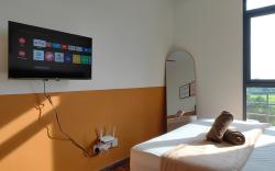 K Avenue Comfort Stay (5 Mins to Airport) 