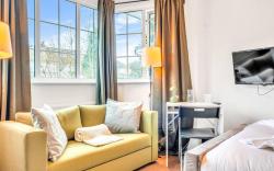 Fully equipped| Close to tube| FREE PARKING| PETS