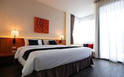 Apo Hotel