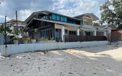 Chumphon Beachfront Oasis